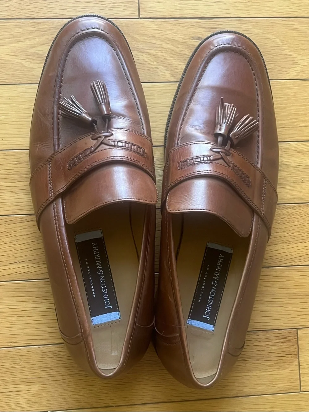 Johnston & Murphy 1046 Brown Leather Tassel Loafers Timeless Dress Shoes 9M